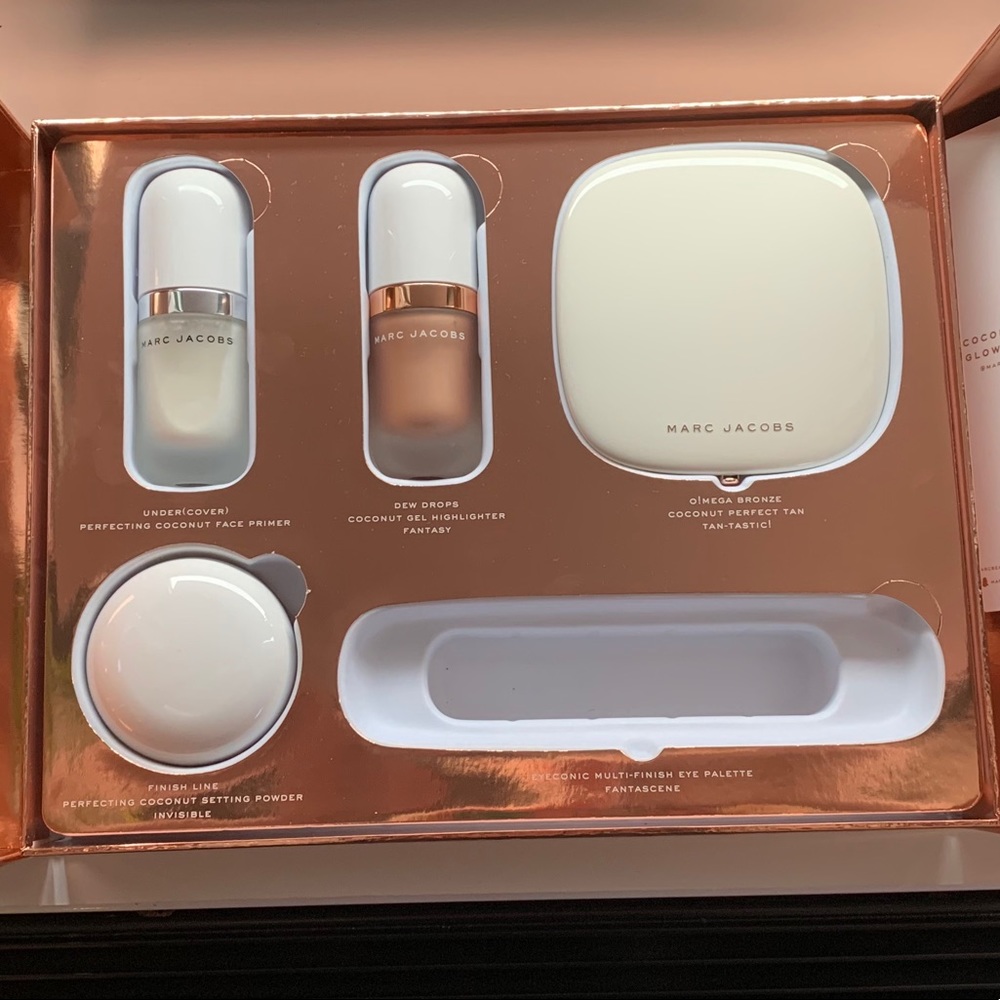 Vault Marc Jacobs Beauty Coconut Collection